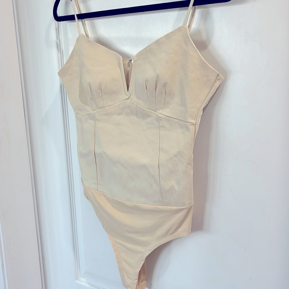 NWT Franco wave inspired spaghetti strap, bodysuit size medium